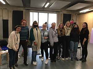 Stefanie Lotter (second from left) and Monica Mottin (right) with MA Applied Theatre students at Mountview in January of 2022.